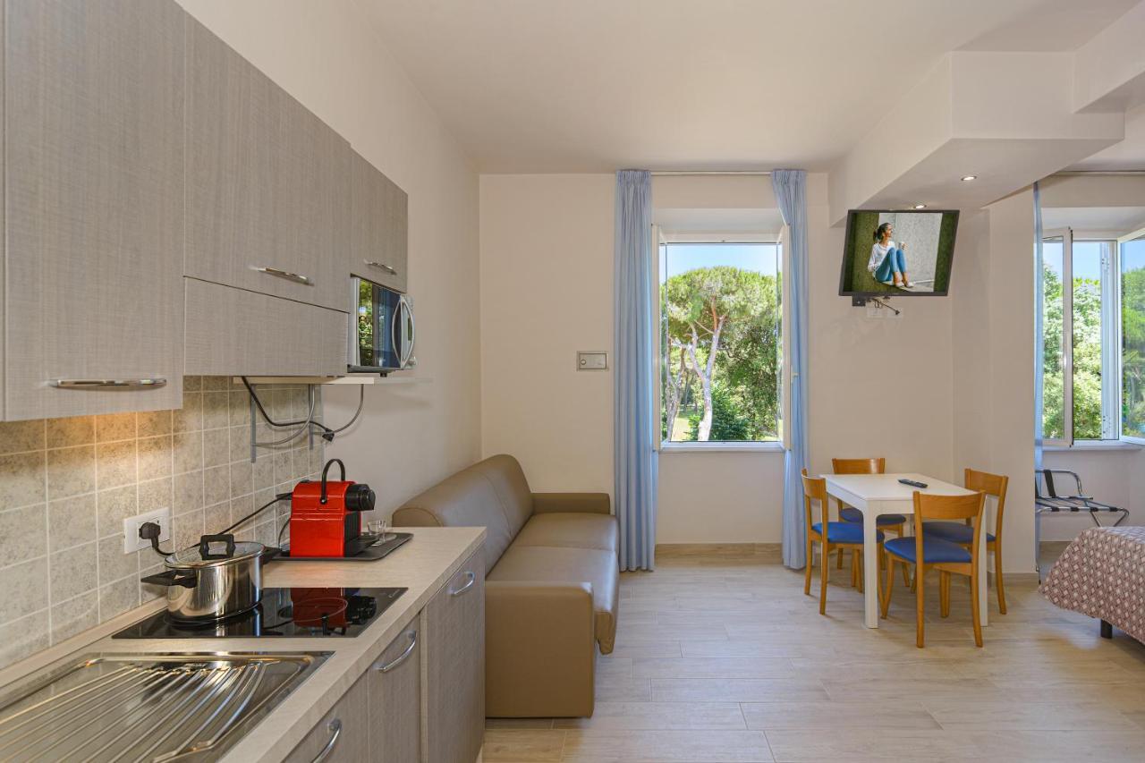Hotel Sogno Viareggio Exterior photo